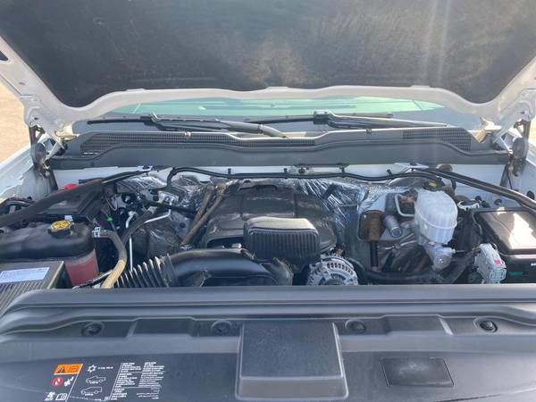 2018 Chevrolet Chevy Silverado CarFax-1 Owner Long Box 6 0L V8 for sale in Bozeman, MT – photo 11