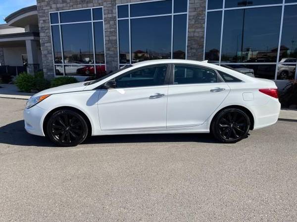 2013 Hyundai Sonata - - by dealer - vehicle for sale in Grand Junction, CO – photo 2