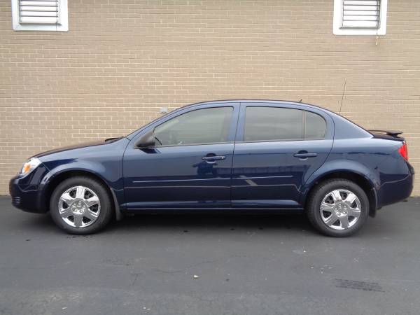 2010 Cobalt LT, Blue, One Owner, 33 MPG! Nice Car! Needs for sale in Saint Louis, MO – photo 4