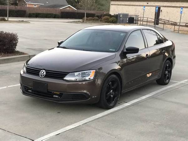 2012 Volkswagen Jetta - cars & trucks - by owner - vehicle... for sale in Grayson, GA – photo 2