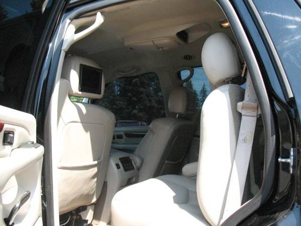 2005 Cadillac Escalade 4dr AWD - cars & trucks - by dealer - vehicle... for sale in Roy, WA – photo 15