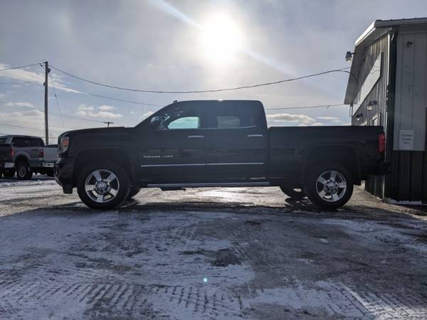 2015 GMC Sierra 2500HD Denali Crew Cab 4WD - - by for sale in Westmoreland, NY – photo 3