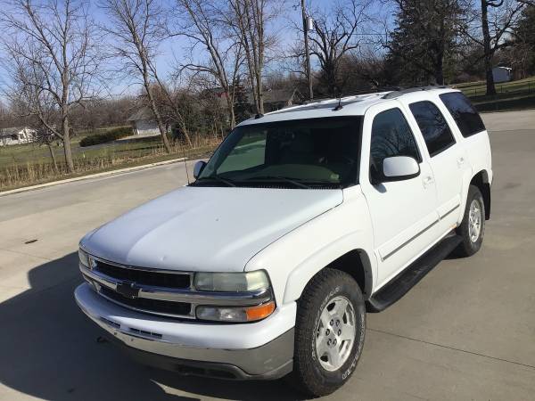 White Chevy Tahoe 1500 4X4 - cars & trucks - by dealer - vehicle... for sale in Dallas Center, IA – photo 15