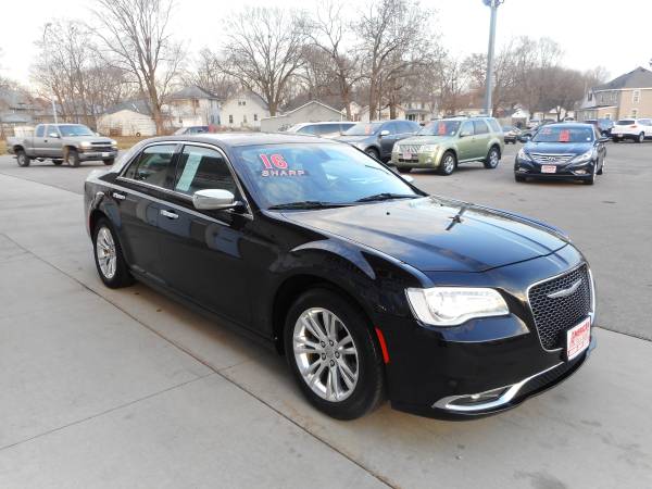 2013 CHRYSLER 300C - cars & trucks - by dealer - vehicle automotive... for sale in Waterloo, IA – photo 3