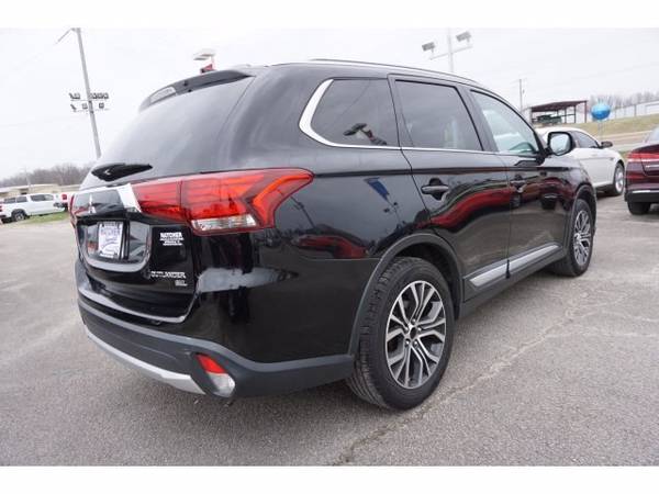 2017 Mitsubishi Outlander SEL - - by dealer - vehicle for sale in Brownsville, TN – photo 5