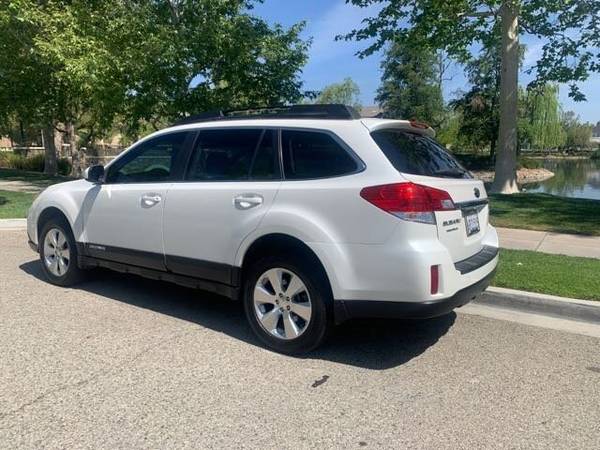 2011 Subaru Outback Limited - - by dealer - vehicle for sale in Valencia, CA – photo 3