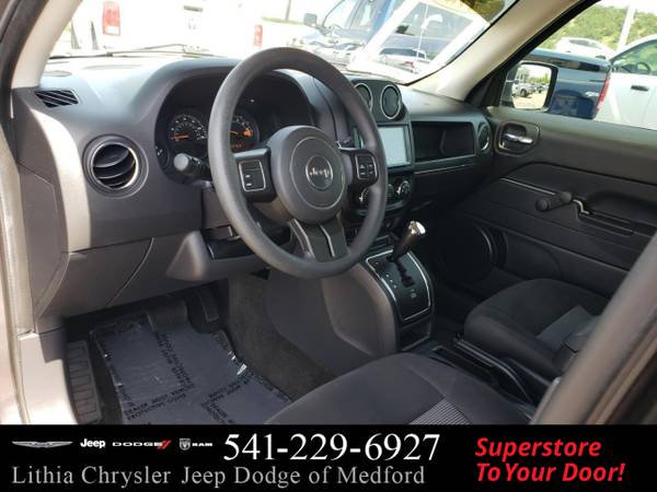 2017 Jeep Patriot Sport FWD - - by dealer - vehicle for sale in Medford, OR – photo 19
