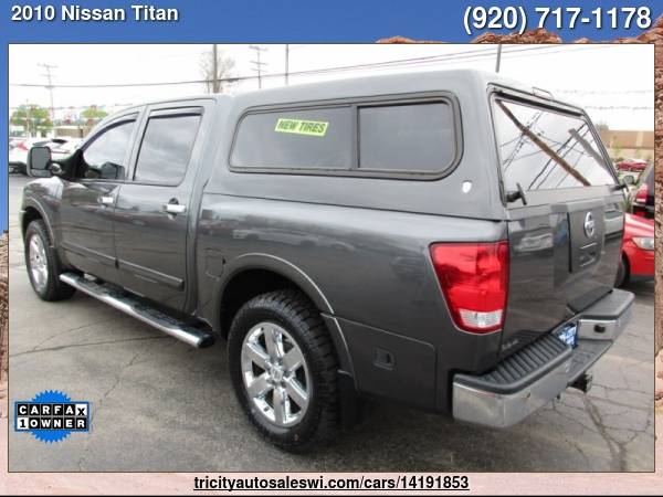 2010 NISSAN TITAN SE 4X4 4DR CREW CAB SWB PICKUP Family owned since for sale in MENASHA, WI – photo 3