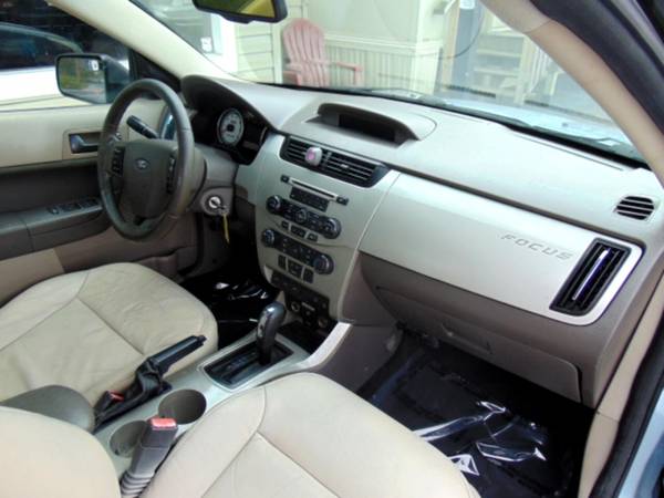 2009 Ford Focus SEL - $0 DOWN? BAD CREDIT? WE FINANCE ANYONE! - cars... for sale in Goodlettsville, TN – photo 8