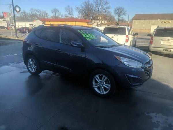 2011 Hyundai Tucson AWD 4dr Auto GLS - cars & trucks - by dealer -... for sale in Indianola, IA – photo 6