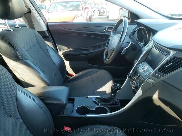 2012 Hyundai Sonata Black - - by dealer - vehicle for sale in Woodbridge, District Of Columbia – photo 10