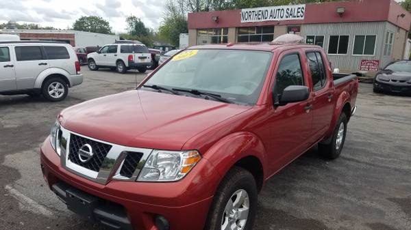 2013 NISSAN FRONTIER SV*CREW CAB*4X4* for sale in Niagara Falls, NY