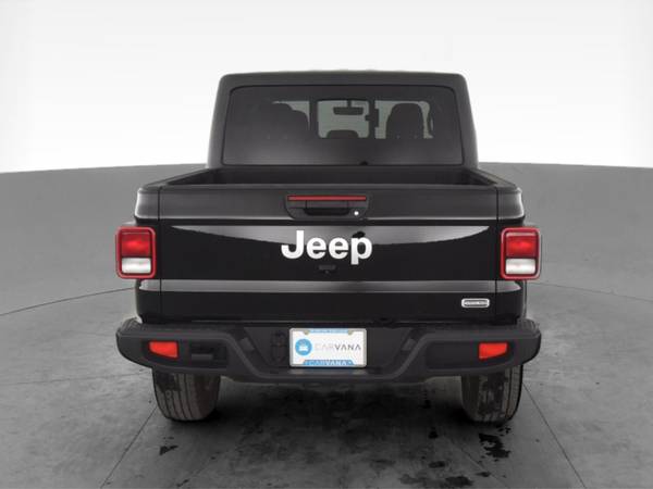 2020 Jeep Gladiator Overland Pickup 4D 5 ft pickup Black - FINANCE -... for sale in Santa Fe, NM – photo 9