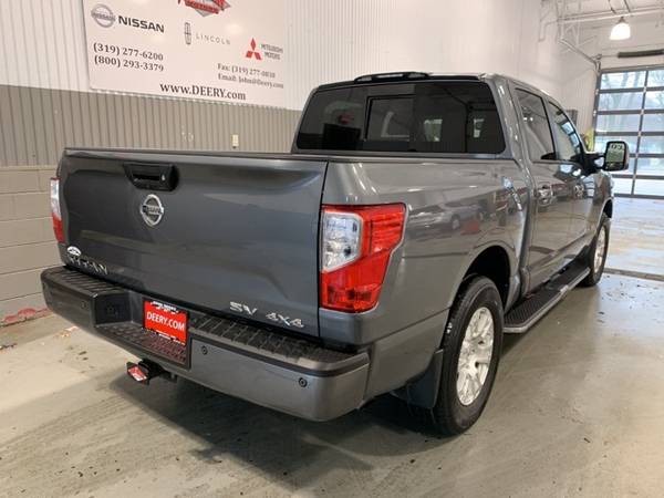 2018 Nissan Titan 4WD 4D Crew Cab / Truck SV - cars & trucks - by... for sale in Cedar Falls, IA – photo 3