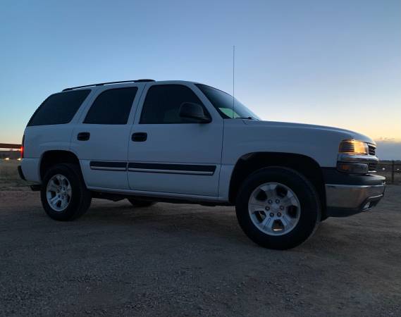 2004 Chevy Tahoe LS Sport Utility 4D - cars & trucks - by owner -... for sale in Windsor, CO – photo 4
