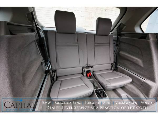 2007 BMW X5 Luxury SUV with V8, 3rd row Seats, Navi! Only 10k! for sale in Eau Claire, WI – photo 13