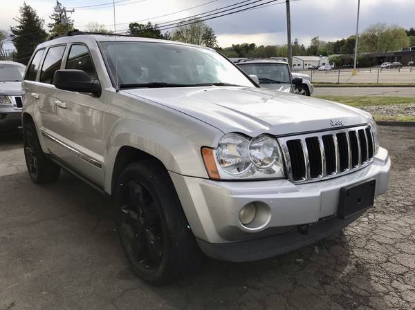2005 Jeep Grand Cherokee Limited, HEMI, Loaded, - - by for sale in Branford, CT – photo 7