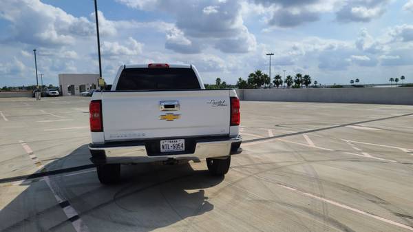 2014 Chevrolet Silverado 1500 4X4 - cars & trucks - by owner -... for sale in McAllen, TX – photo 3