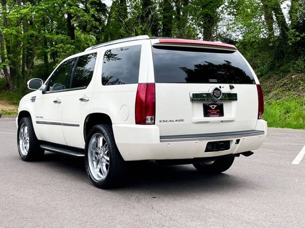 2007 Cadillac Escalade AWD 4dr SUV , 3RD ROW SEATS , VERY RELIABLE ! for sale in Gladstone, WA – photo 24