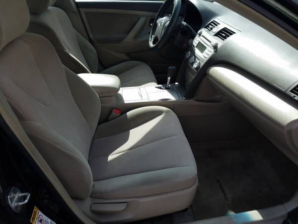 2010 Toyota Camry LE for sale in Prospect Heights, IL – photo 7