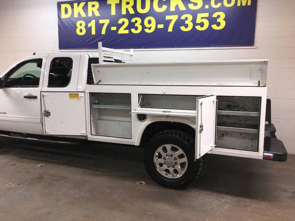 2013 Chevrolet 3500 HD Extended Cab 4x4 V8 SRW Service Utility Bed for sale in Arlington, KS – photo 2