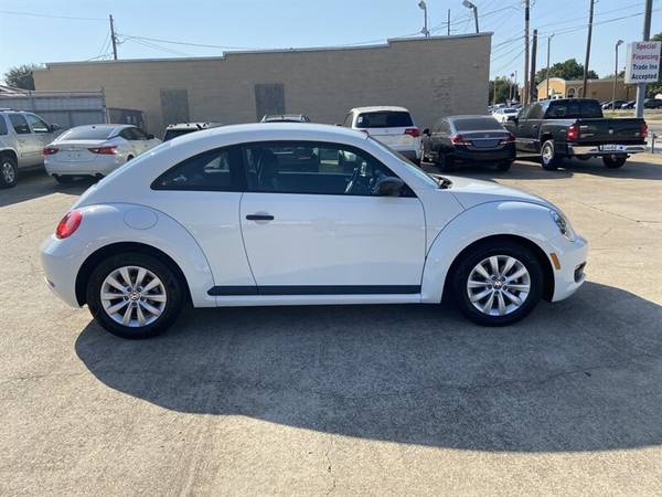 2016 VOLKSWAGEN BEETLE 1.8 TURBO LEATHER AUTO ALLOYS ONLY 60K! -... for sale in Tulsa, AR – photo 2