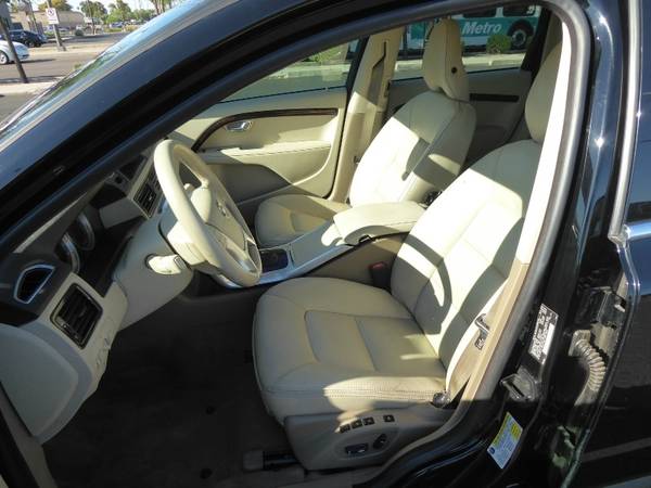 2013 VOLVO XC70 4DR WGN 3.2L with AM/FM stereo w/CD/MP3/WMA player... for sale in Phoenix, AZ – photo 19