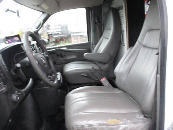 2014 Chevrolet Express Commercial Cutaway 14 FOOT CUT AWAY, SIDE... for sale in south amboy, VA – photo 7