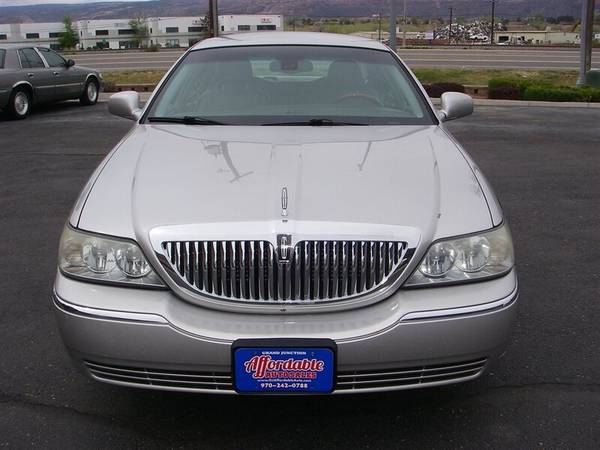 2003 Lincoln Town Car Signature - - by dealer for sale in Grand Junction, CO – photo 7