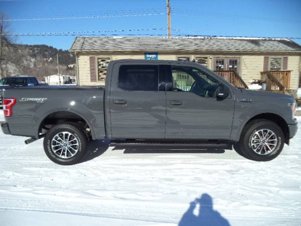 2020 Ford F150 Supercrew XLT Sport 5 0L V8 4x4, like-new - cars & for sale in Sturgis, SD – photo 4