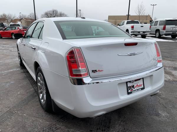 2014 Chrysler 300c - Loaded - New tires - 98k miles! for sale in Oak Forest, IL – photo 5