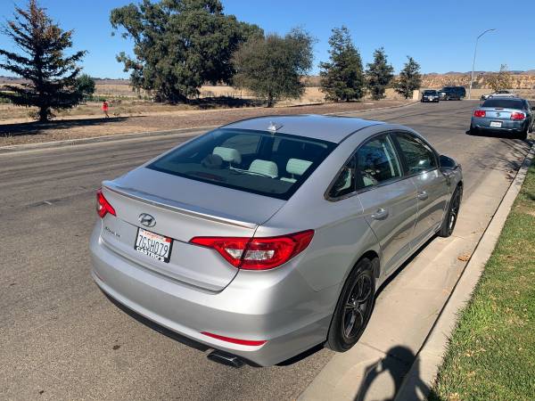 2015 Hyundai Sonata - Excellent Condition - cars & trucks - by owner... for sale in Santa Maria, CA – photo 4