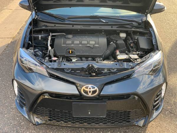 2019 Toyota Corolla XLE CVT (Natl) - - by dealer for sale in Anoka, MN – photo 23