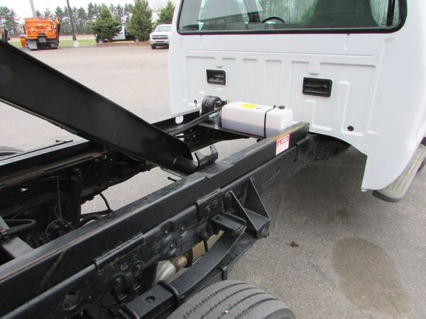 2002 Ford F-550 4x2 Reg Cab New 9 Crysteel - cars & for sale in St. Cloud, ND – photo 23