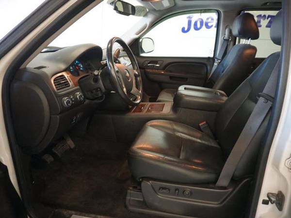2012 Chevrolet Avalanche LTZ 4x4 4dr Crew Cab Pickup for sale in 48433, MI – photo 15