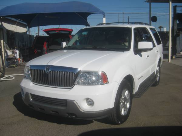 1 Owner low mile 2004 Lincoln Navigator - cars & trucks - by dealer... for sale in Phx, AZ – photo 2