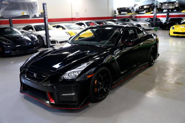 2017 Nissan GT-R Nismo GUARANTEE APPROVAL! - - by for sale in STATEN ISLAND, NY – photo 13