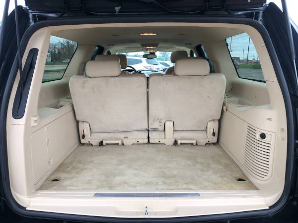 2007 Cadillac Escalade ESV - - by dealer - vehicle for sale in URBANDALE, IA – photo 6