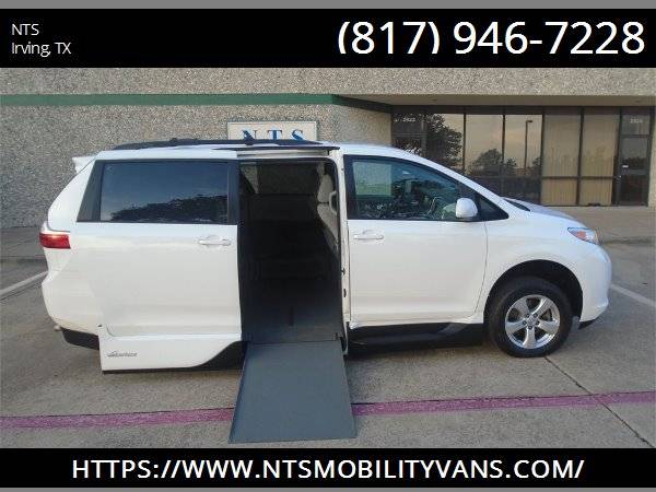 2017 TOYOTA SIENNA MOBILITY HANDICAPPED WHEELCHAIR POWER RAMP VAN for sale in irving, TX