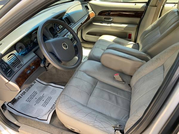 2008 MERCURY GRAND MARQUIS LS! LOW MILES! - cars & trucks - by... for sale in Seattle, WA – photo 10