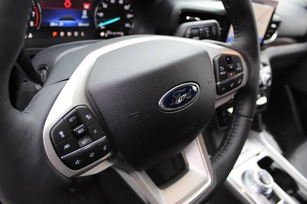 2021 Ford Explorer Limited SUV - - by dealer - vehicle for sale in Saint Louis, IL – photo 8