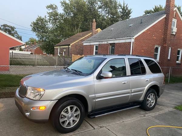 2005 Buick Rainer ONLY 91k-NO RUST, Beautiful SUV Garaged Kept GR8... for sale in Southgate, MI
