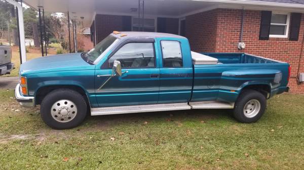 1993 Chevrolet 3500 Dually - cars & trucks - by owner - vehicle... for sale in Fayetteville, NC – photo 2
