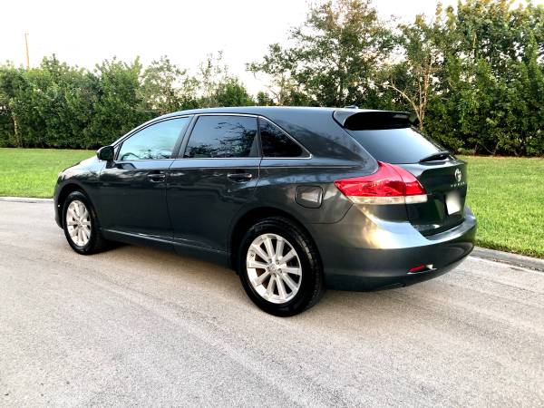 2010 Toyota Venza / 111k miles - cars & trucks - by owner - vehicle... for sale in Naples, FL – photo 6