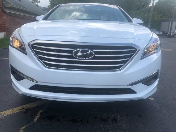 2015 HYUNDAI SONATA - 4 NEW TIRES - PEARL WHITE PAINT - VERY CLEAN -... for sale in Nashville, KY – photo 9