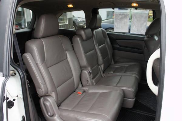 2011 Honda Odyssey EX L w/DVD 4dr Mini Van - - by for sale in Mancelona, MI – photo 13
