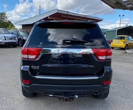 2013 Jeep Grand Cherokee Limited 4WD-70K Miles-Roof-Leather-Super... for sale in Lebanon, IN – photo 5