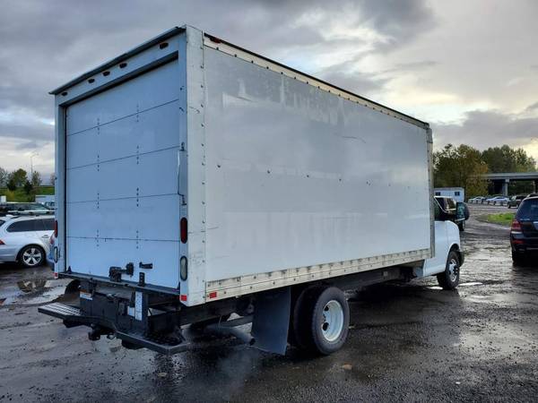 2012 GMC G3500 16' Box Truck for sale in Portland, OR – photo 7