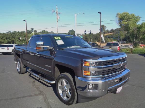 PRE-OWNED 2015 CHEVROLET SILVERADO 2500HD BUILT AFTER AUG 14 LTZ for sale in Jamestown, CA – photo 4