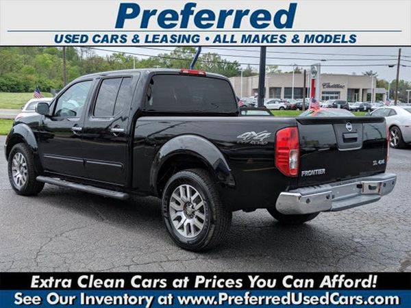 2013 Nissan Frontier SL 4x4 4dr Crew Cab 6.1 ft. SB Pickup 5A - Low... for sale in Fairfield, OH – photo 3